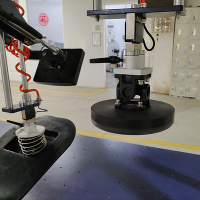 Macchina di prova della durata di tre sedili e schienali